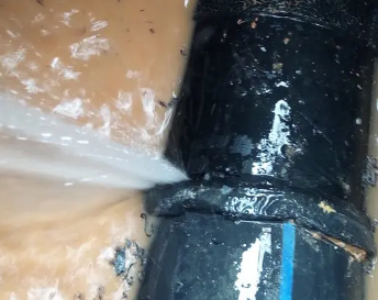 乌兰漏水维修价格明细